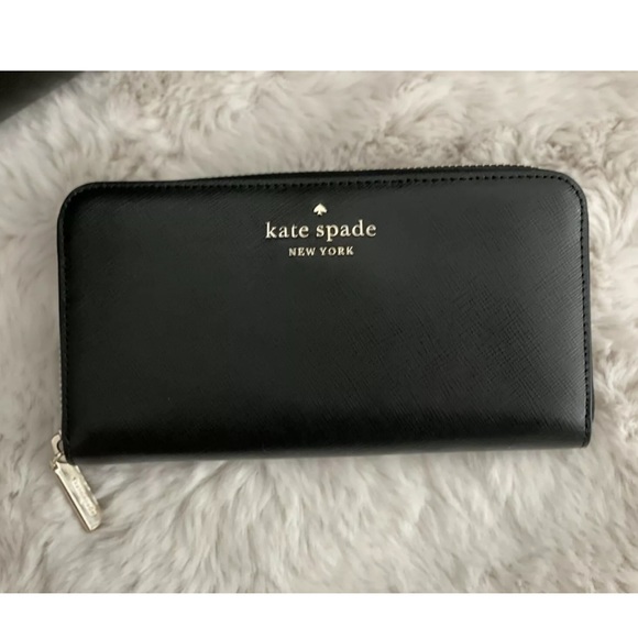 NEW Kate spade wallet - STACI black zip around leather wallet NEW $225 ♠️ - Picture 1 of 4